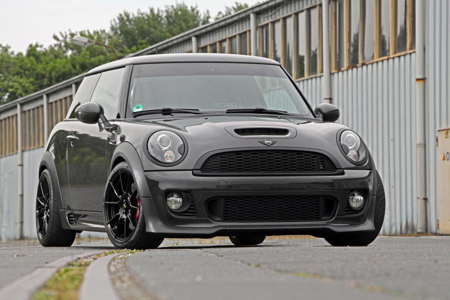  Mini Cooper S JCW by OK-Chiptuning 2015 года  (фото 1 из 20)